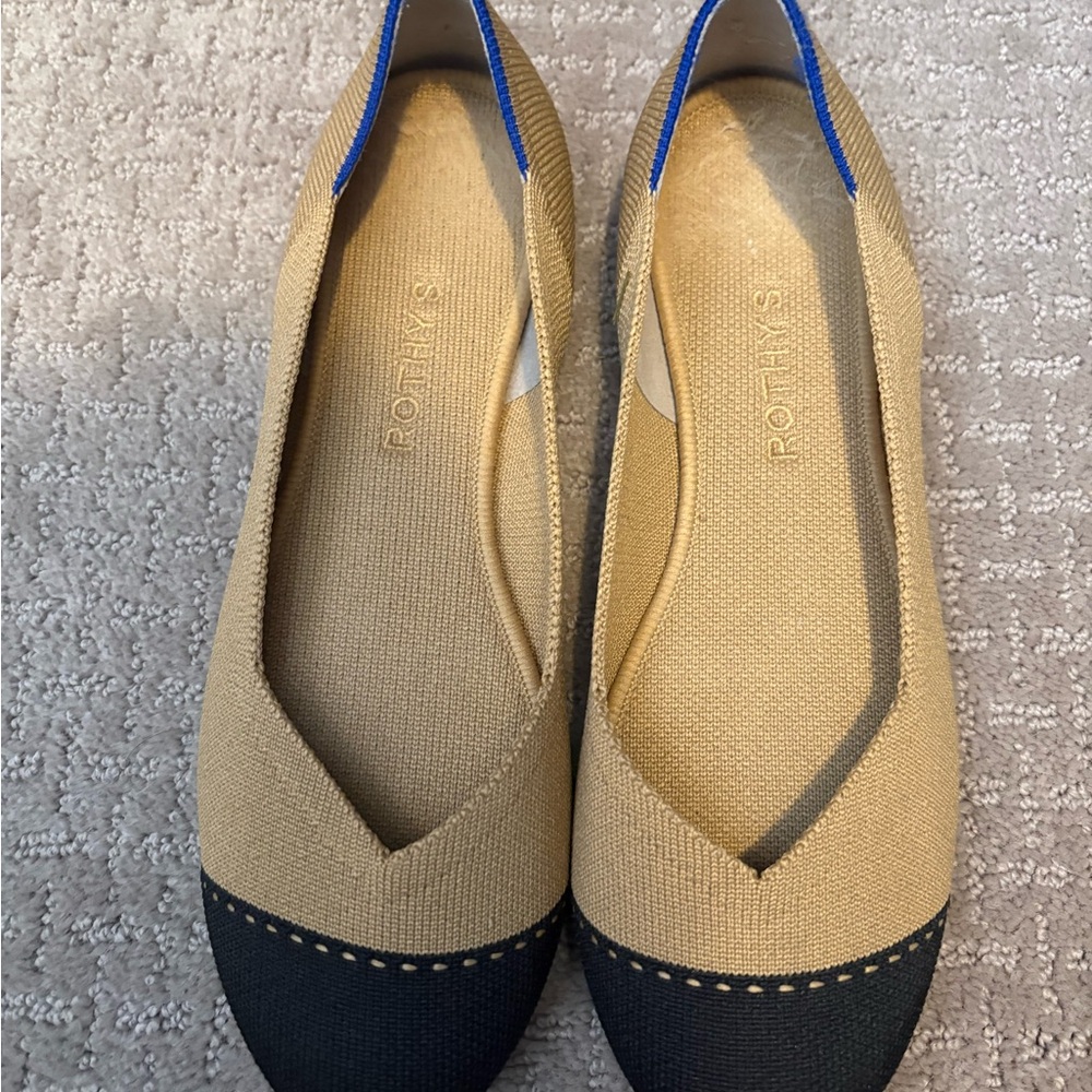 Rothy's Tan and Black Flats with Blue Accent